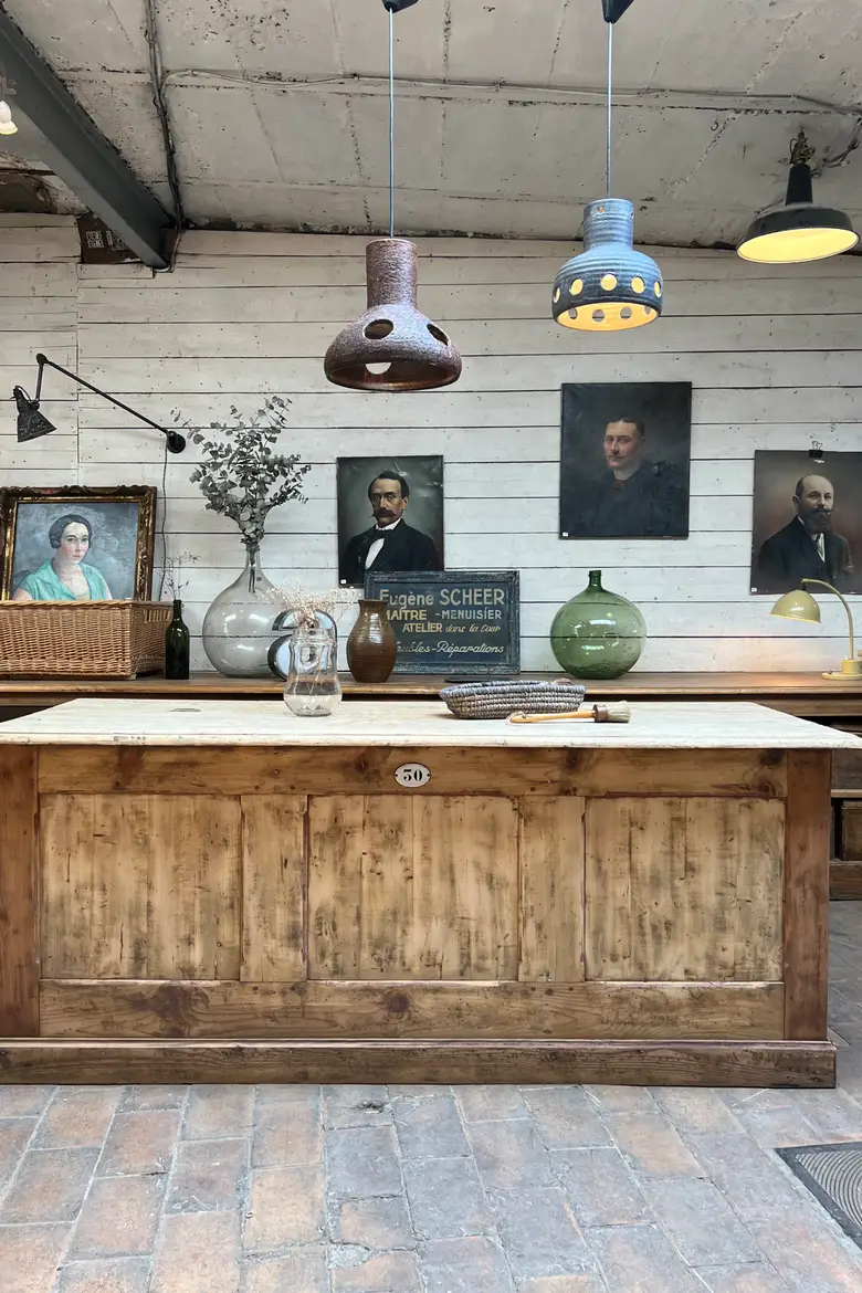 Ancien comptoir d’estaminet en hêtre Début XXème
