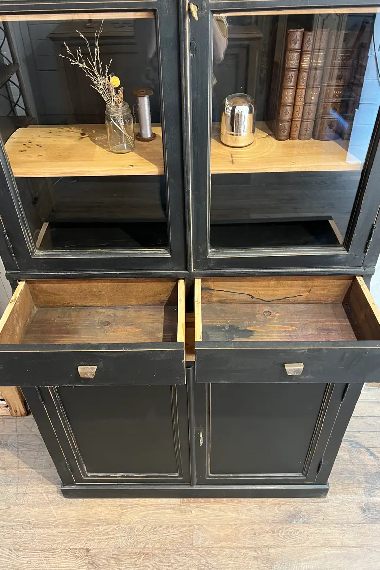 Ancien meuble de pharmacie en sapin Début XXème