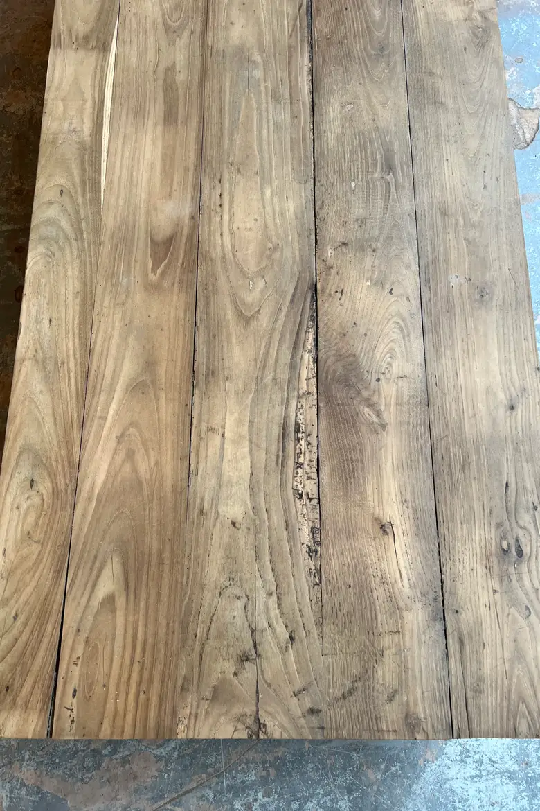 Grande table basse en châtaignier Début XXème