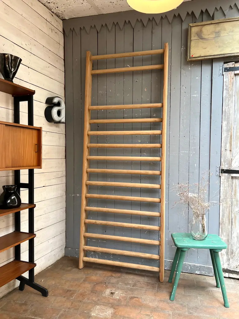 Espalier de gymnastique vintage en hêtre 1950
