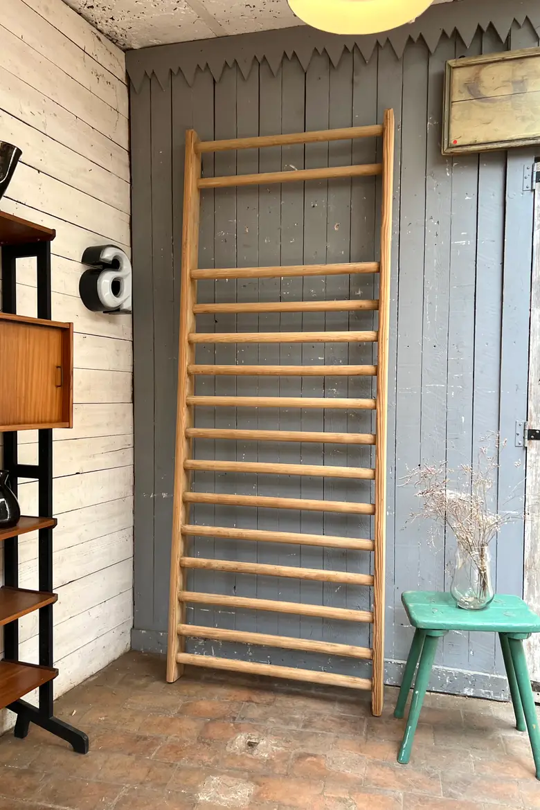 Espalier de gymnastique vintage en hêtre 1950