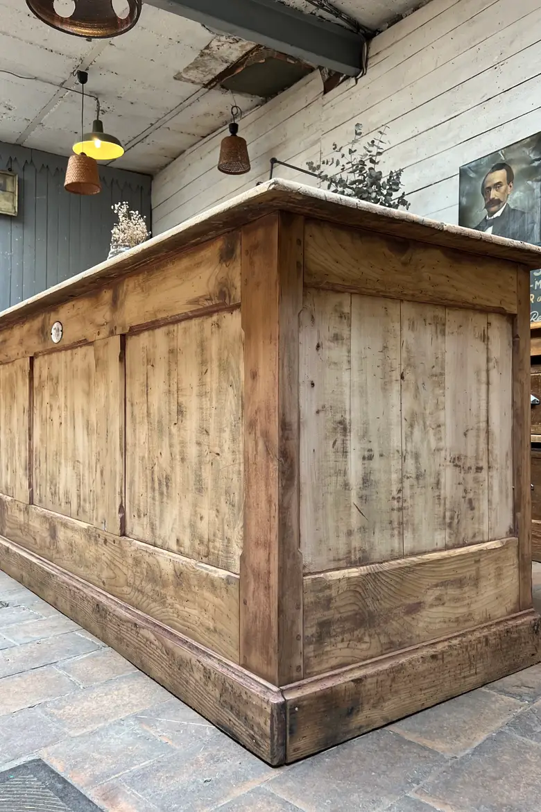 Ancien comptoir d’estaminet en hêtre Début XXème