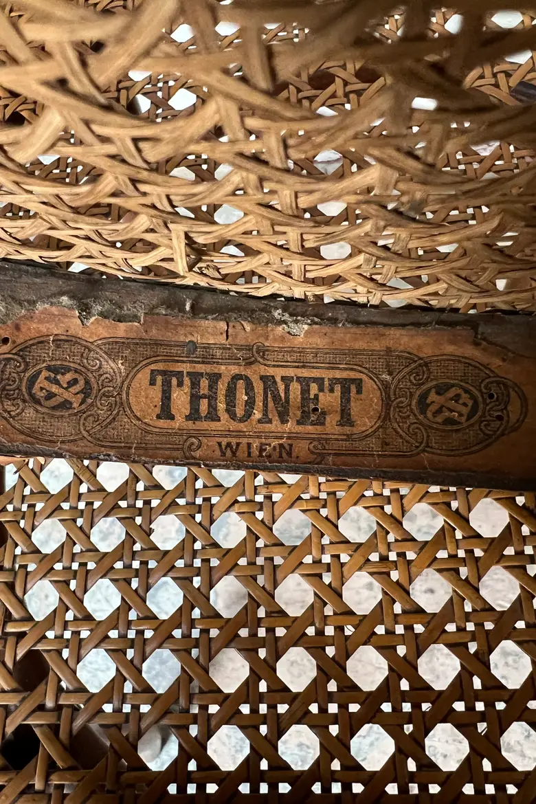 4 chaises de bistrot Thonet