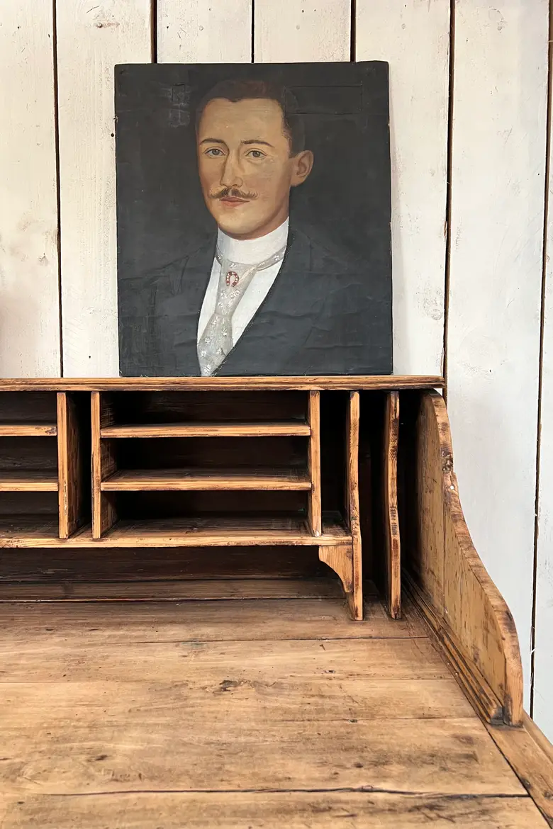 Ancien bureau en sapin et hêtre Début XXème