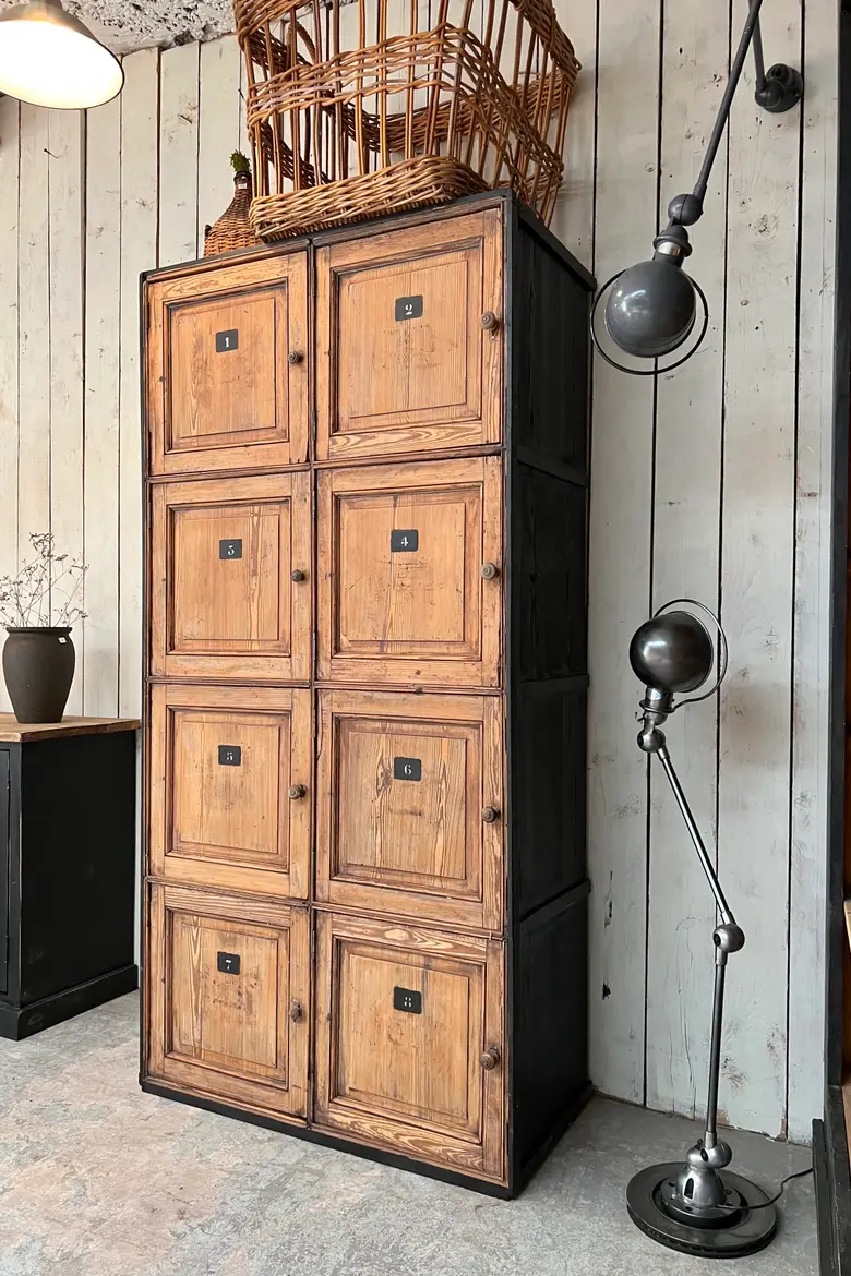 Ancien meuble de rangement administratif en sapin Début XXème