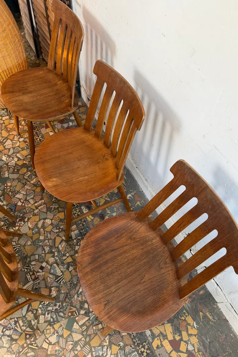 6 chaises en teck – Jan Hallberg pour Edsby Verken — 6 chaises en teck – Jan Hallberg pour Edsby Verken