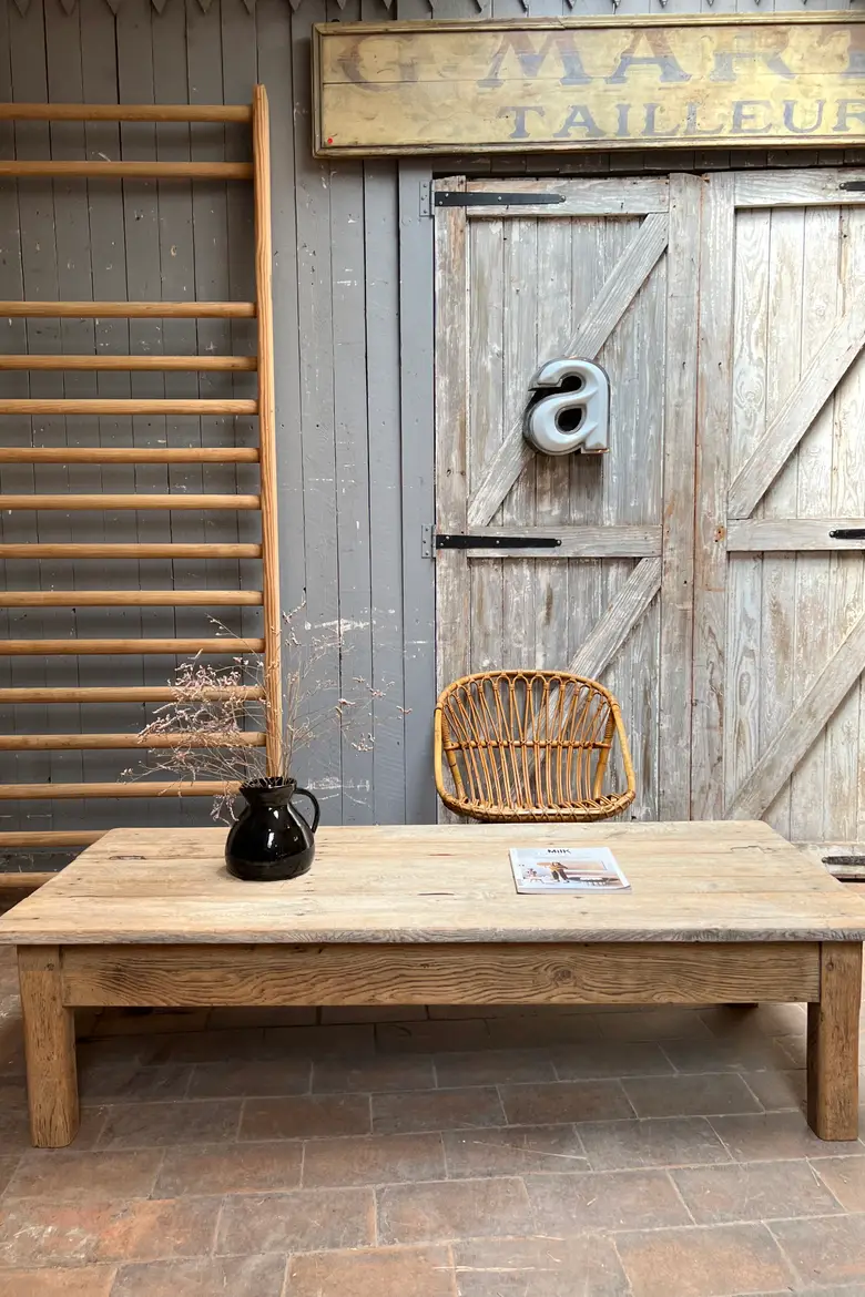 Table basse en chêne fin 19ème