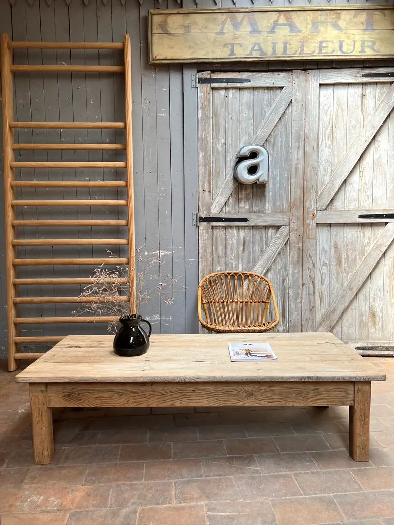 Table basse en chêne fin 19ème