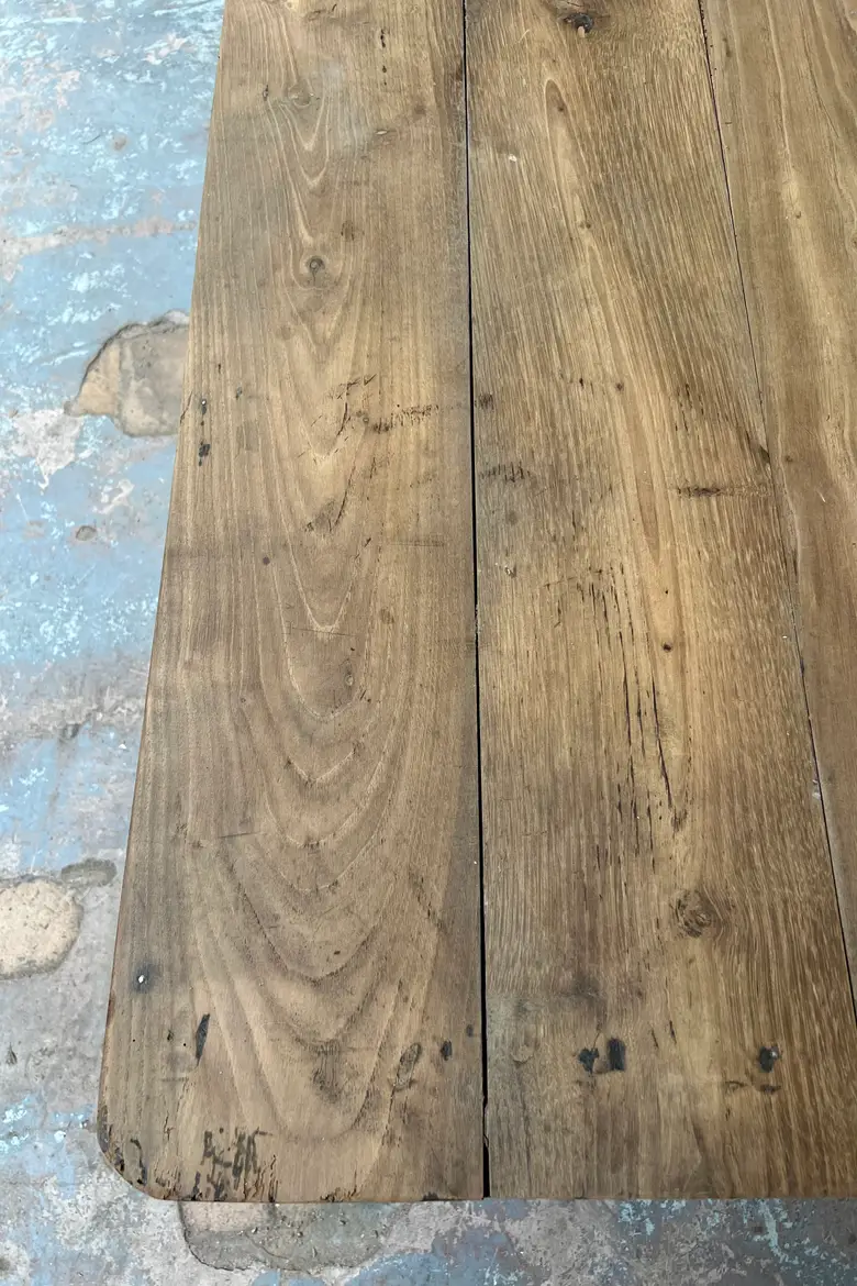 Grande table basse en châtaignier Début XXème