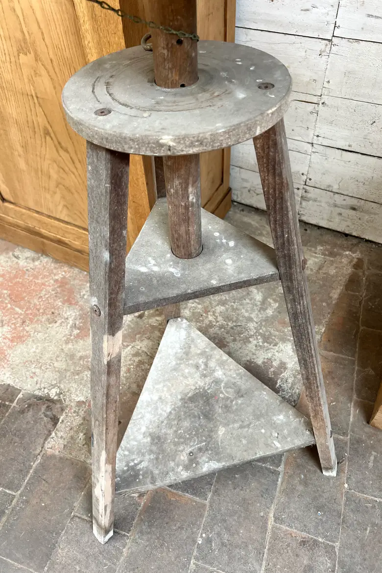 Ancienne sellette de sculpteur en bois Début XXème