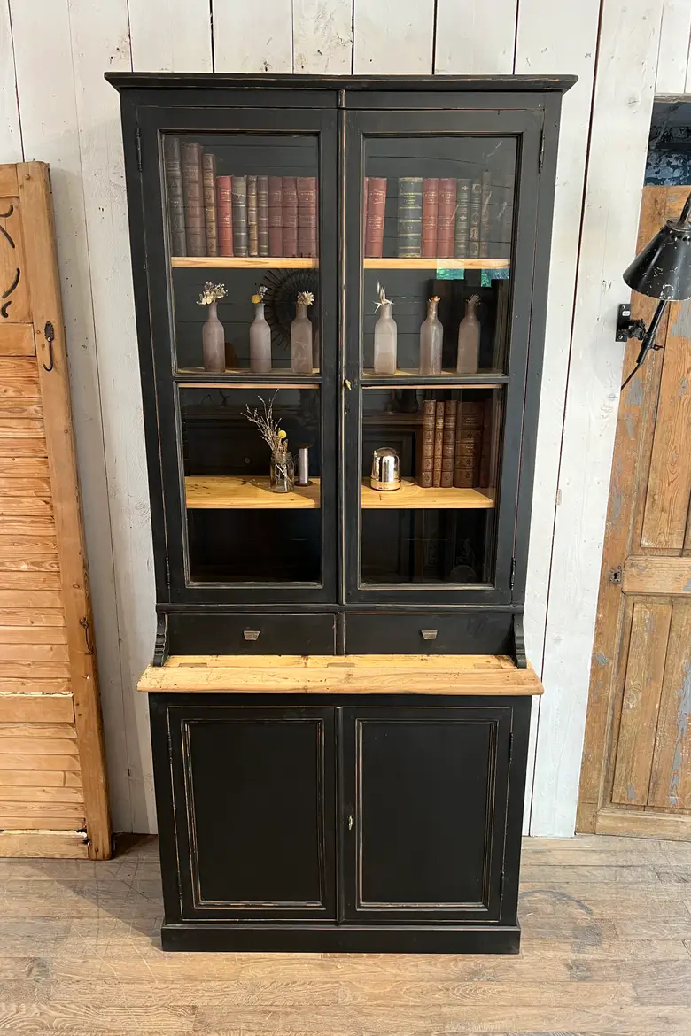 Ancien meuble de pharmacie en sapin Début XXème