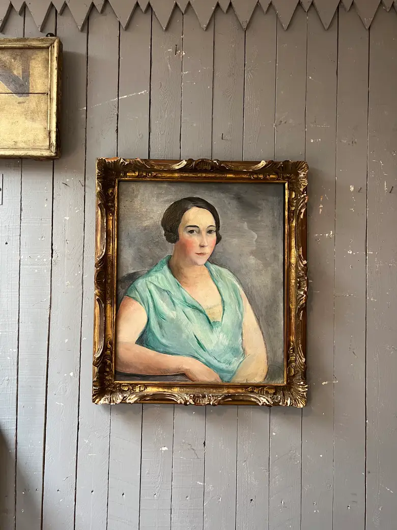 Ancien portrait de femme des années 40