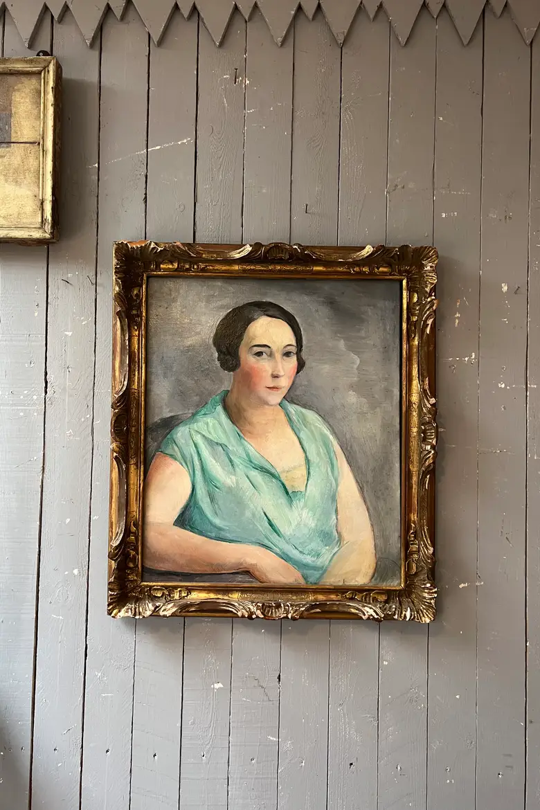 Ancien portrait de femme des années 40