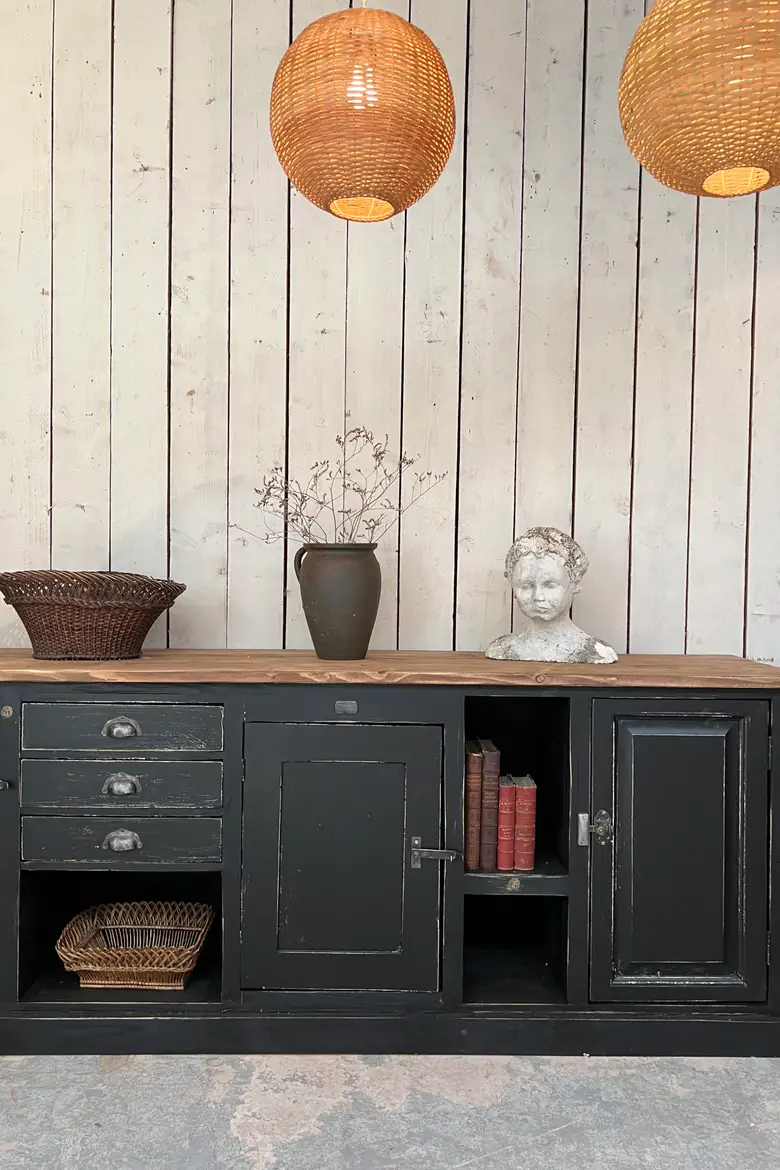 Grand meuble d’atelier en bois