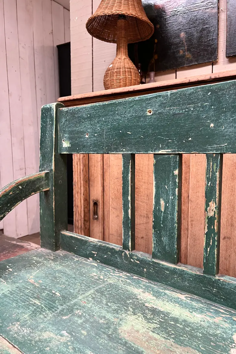 Ancien banc en bois patiné XXème