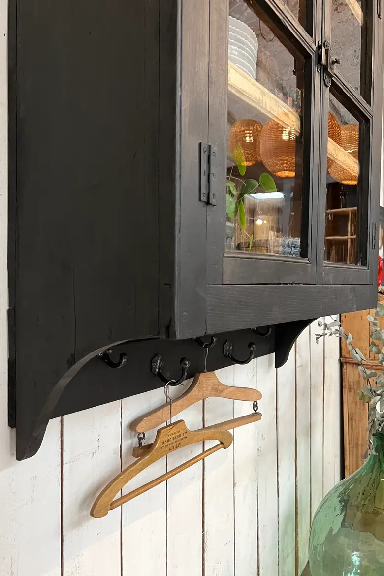 Ancienne vitrine à suspendre Début XXème