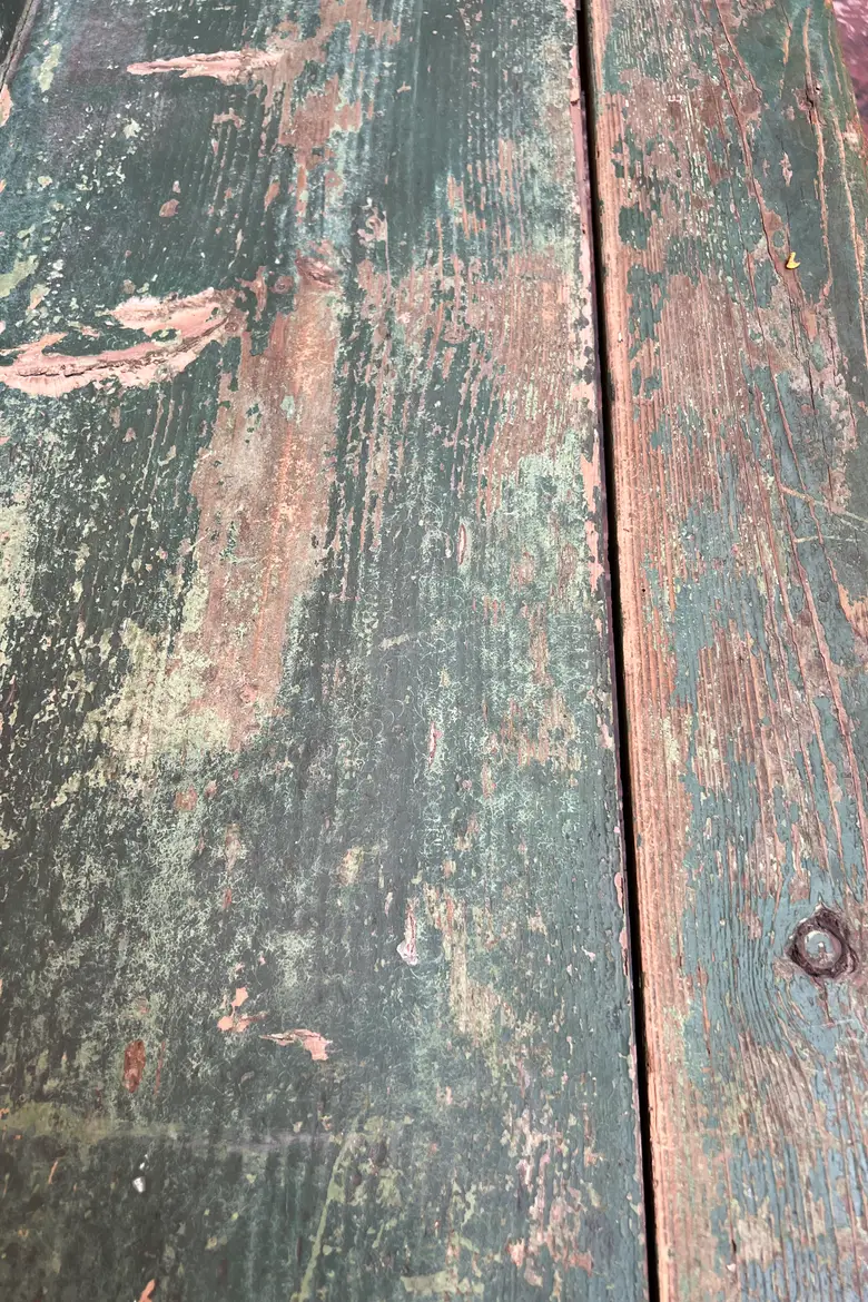 Ancien banc en bois patiné XXème