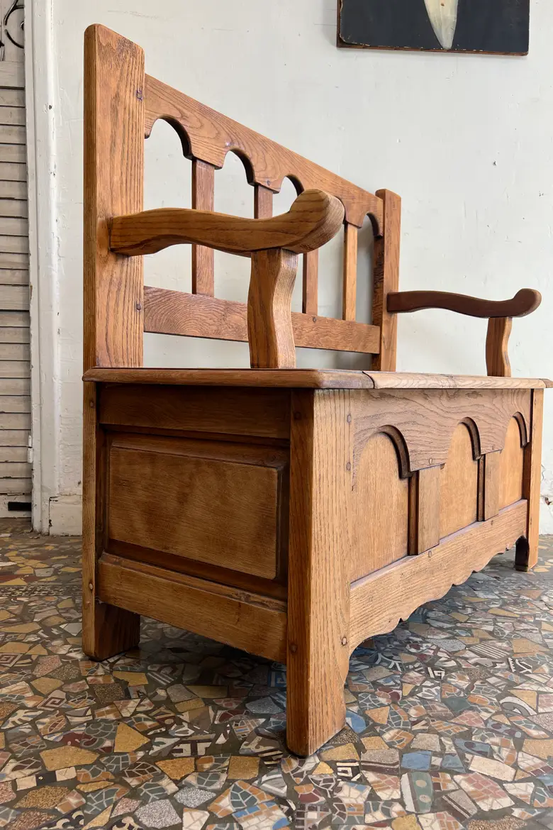 Ancien banc coffre en chêne