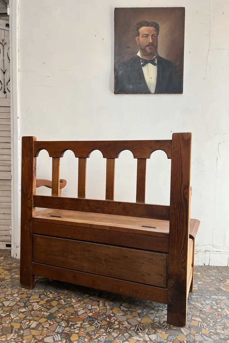 Ancien banc coffre en chêne