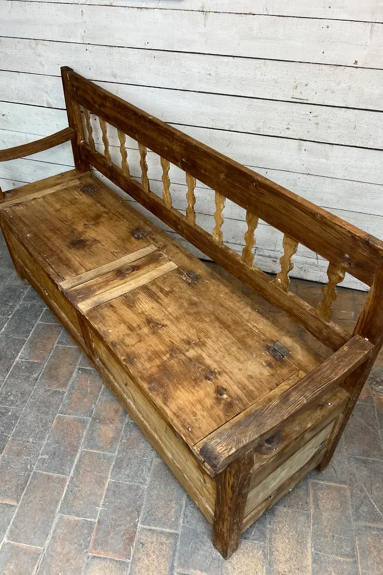 Ancien banc coffre en sapin début XXe siècle