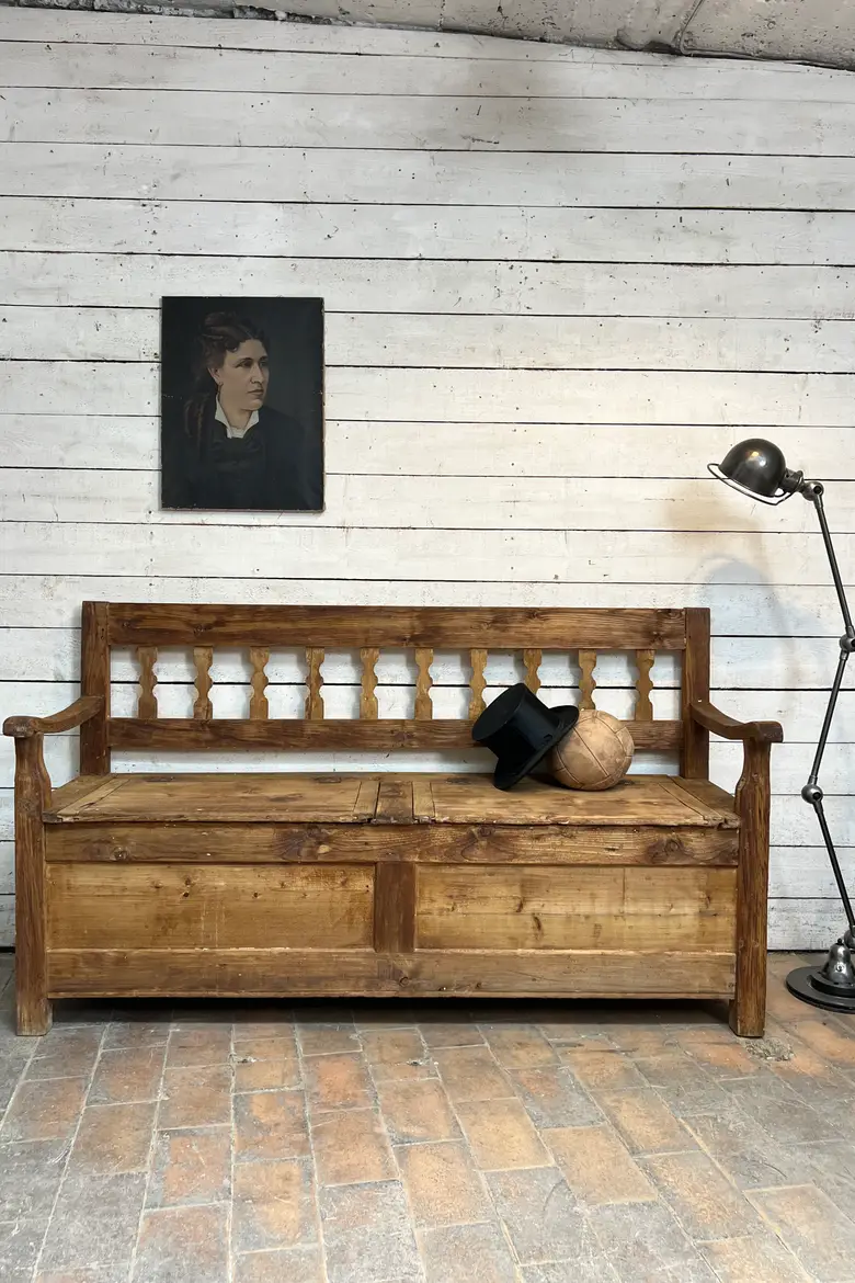 Ancien banc coffre en sapin début XXe siècle