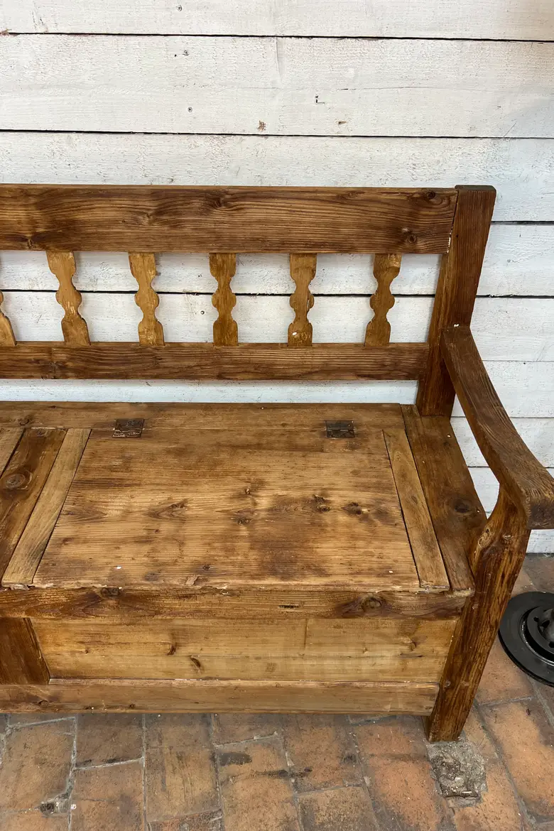 Ancien banc coffre en sapin début XXe siècle