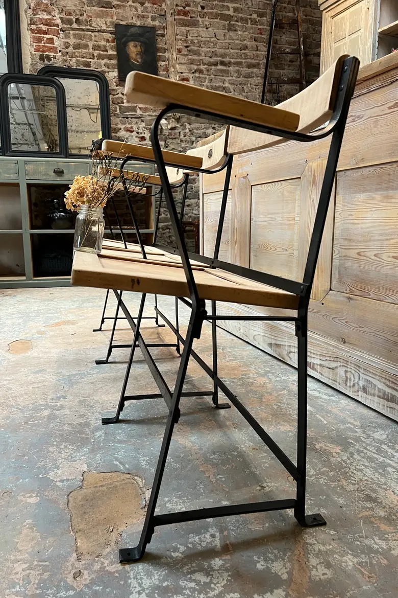 Ancien banc de cinéma Début XXème