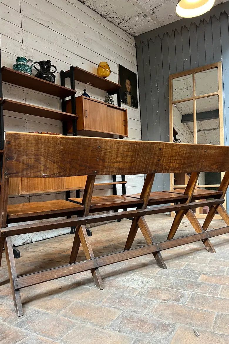 Ancien banc de cinéma en frêne Début XXème