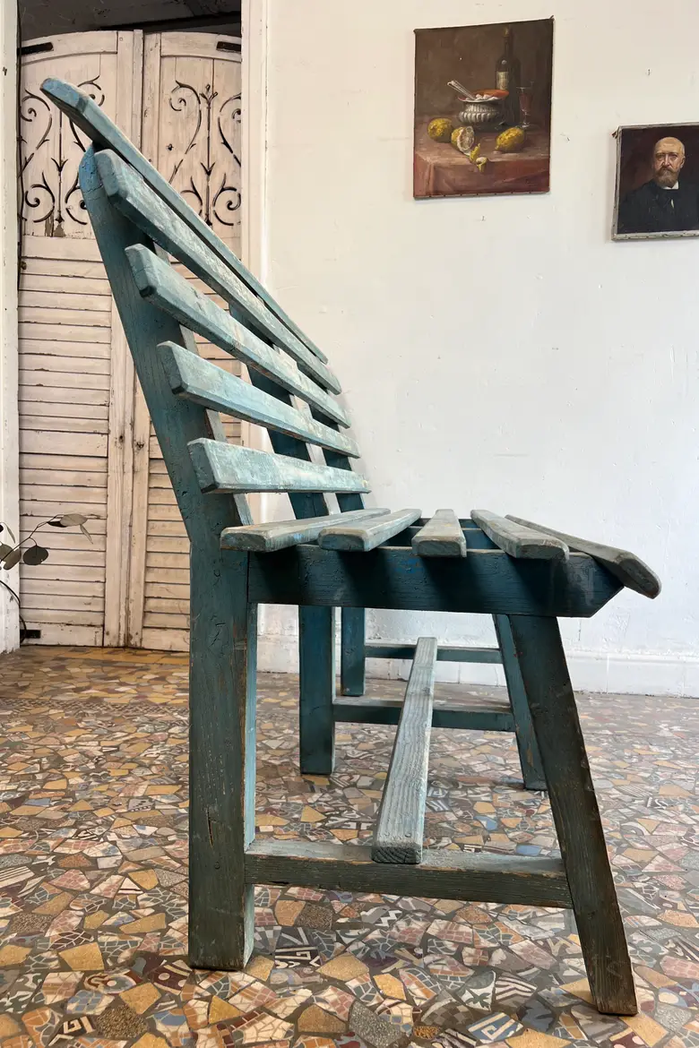 Ancien banc de jardin en bois – Patine bleue d’origine