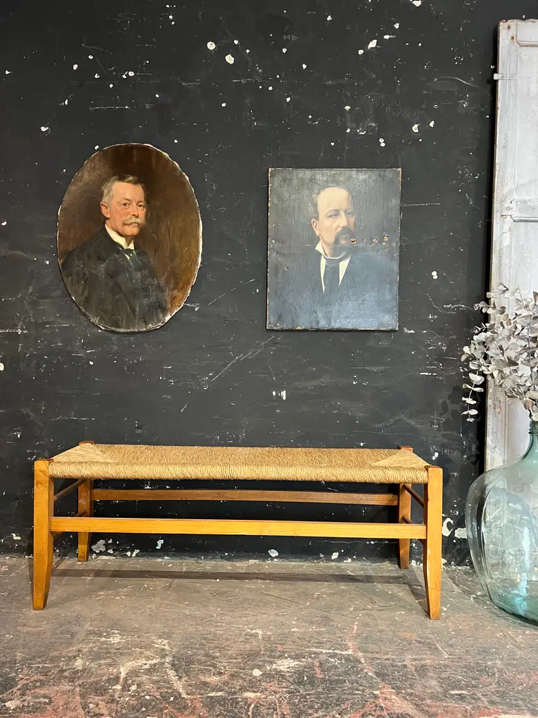 Ancien banc en paille