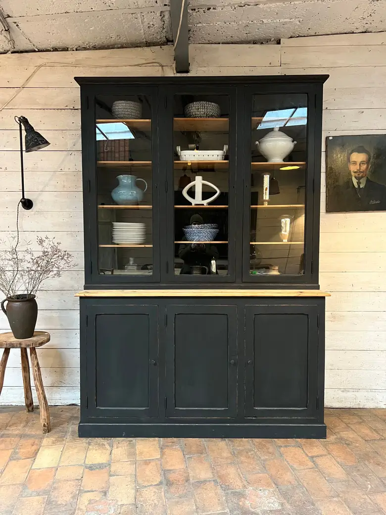 Ancien buffet deux corps d’école en sapin Début XXème