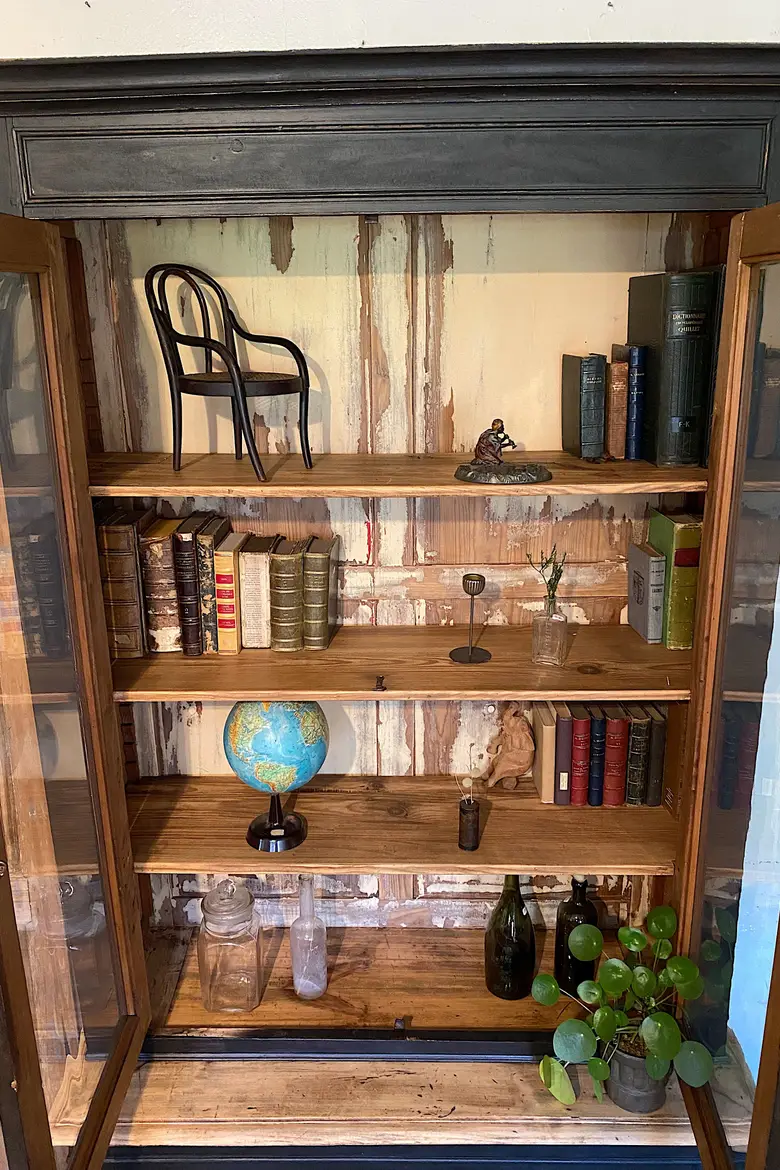 Ancien buffet deux corps en bois Début XXème