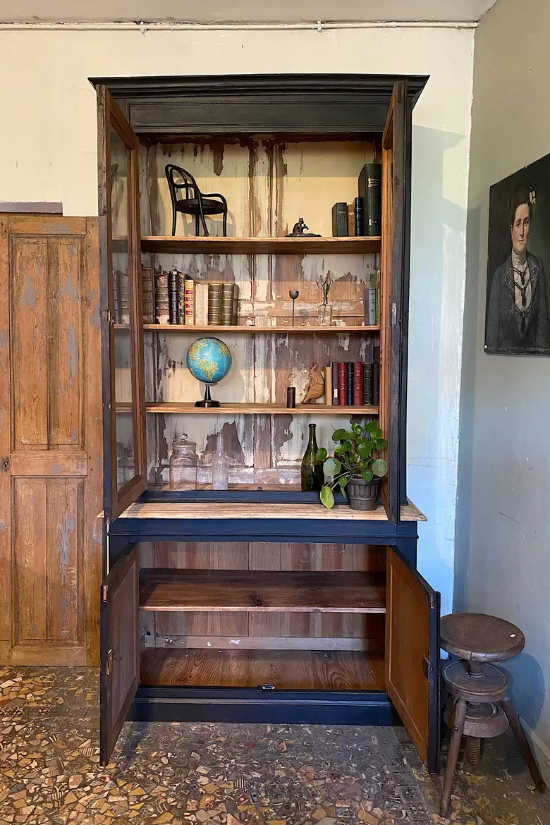 Ancien buffet deux corps en bois Début XXème