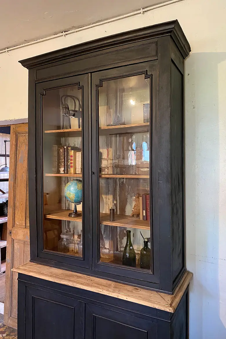 Ancien buffet deux corps en bois Début XXème