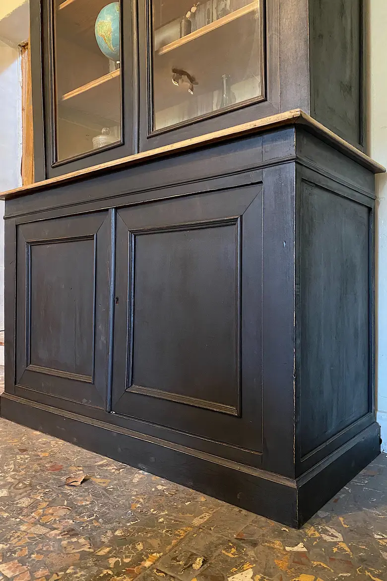 Ancien buffet deux corps en bois Début XXème