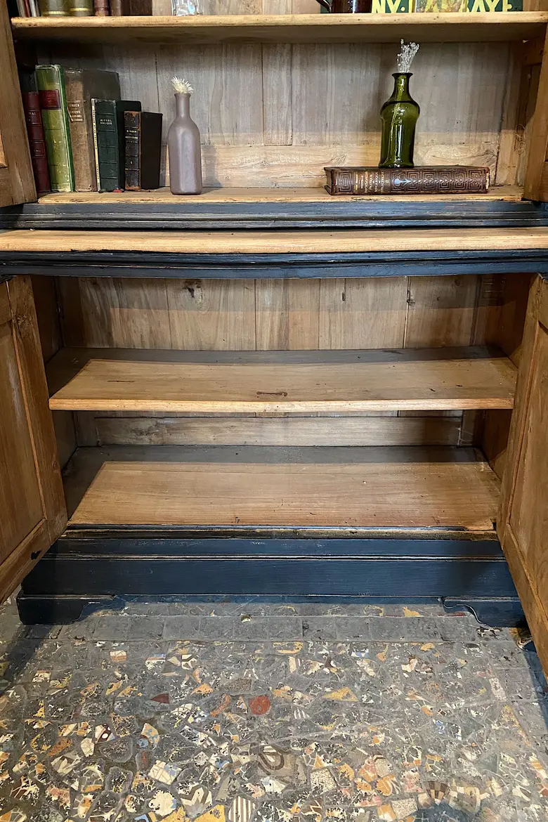 Ancien buffet deux corps en bois Début XXème