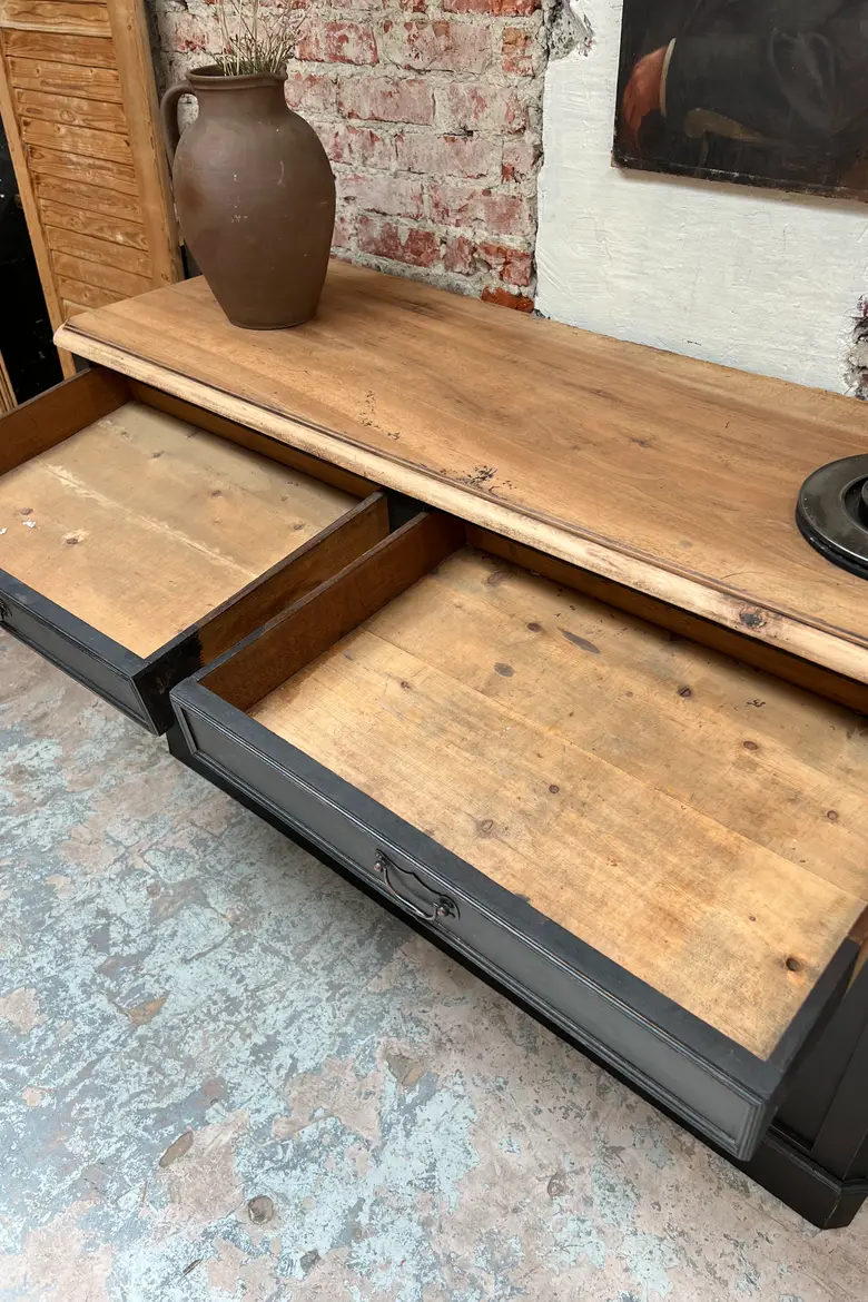 Ancien buffet en bois Début XXème peint en noir
