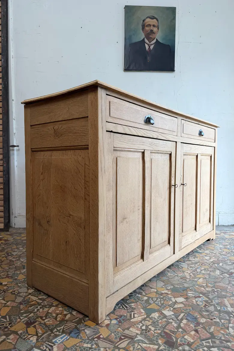 Ancien buffet en chêne