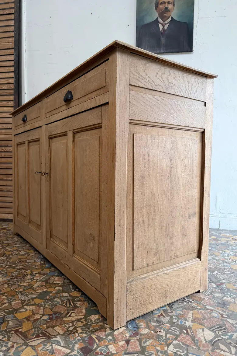 Ancien buffet en chêne