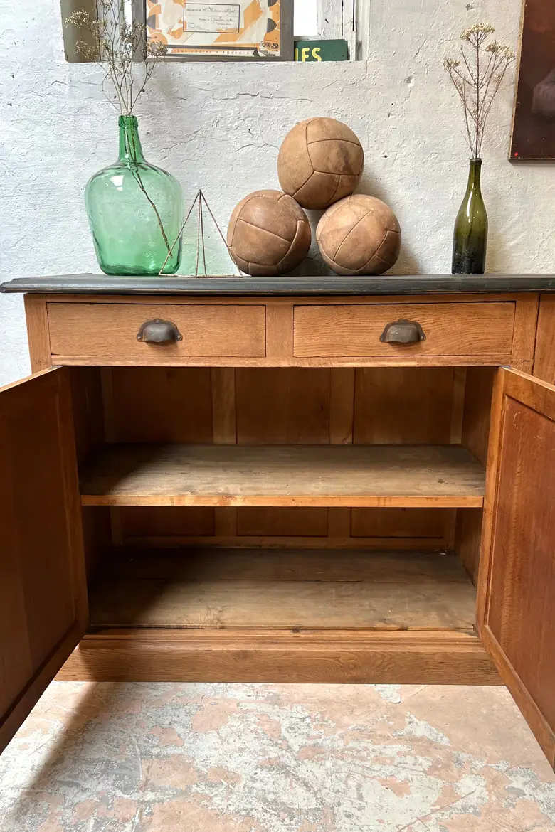 Ancien buffet en chêne Début XXème
