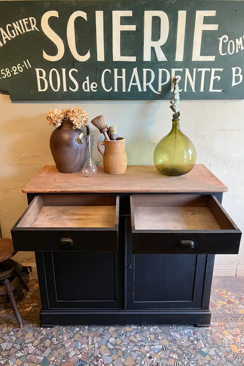 Ancien buffet en chêne Début XXème