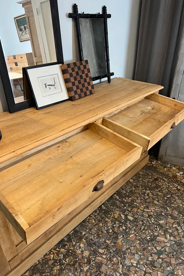 Ancien buffet en chêne Début XXème