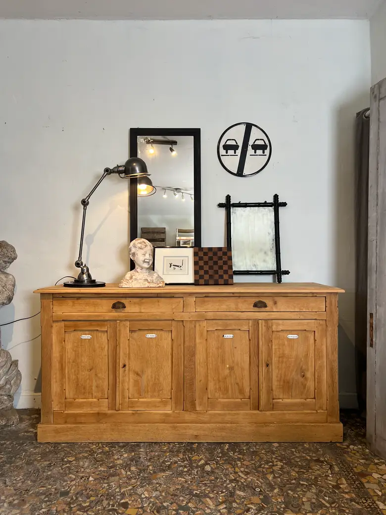 Ancien buffet en chêne Début XXème
