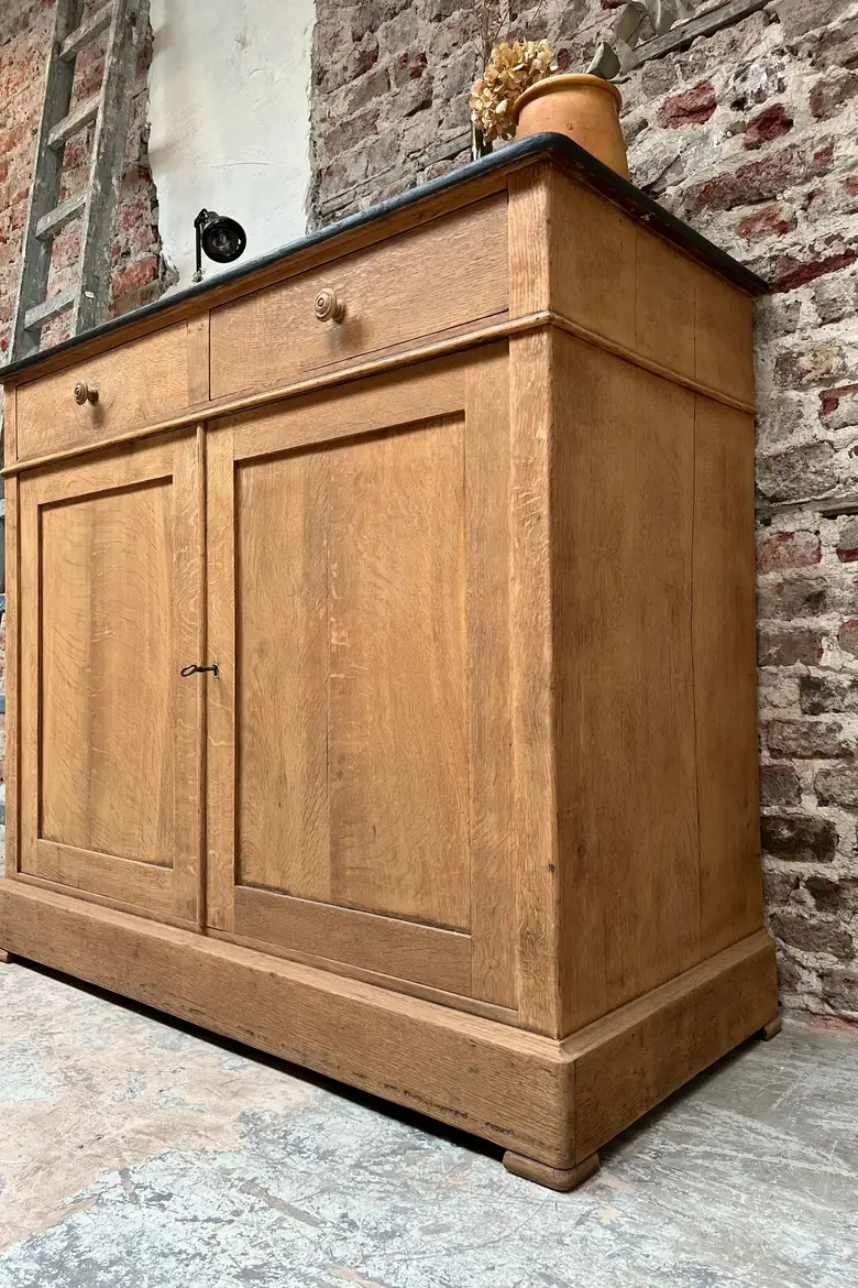 Ancien buffet en chêne Début XXème