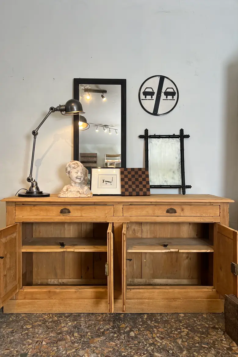 Ancien buffet en chêne Début XXème