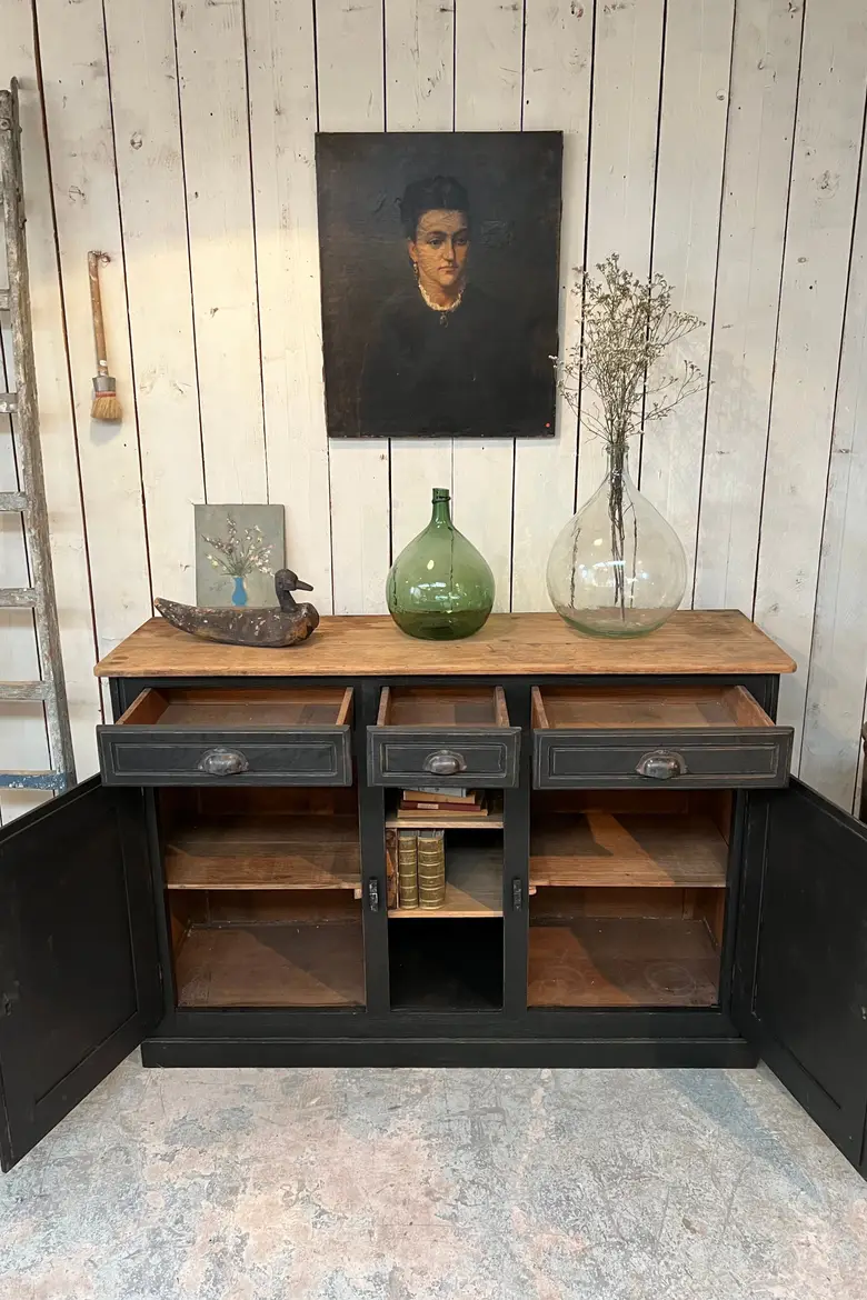 Ancien buffet en chêne Début XXème