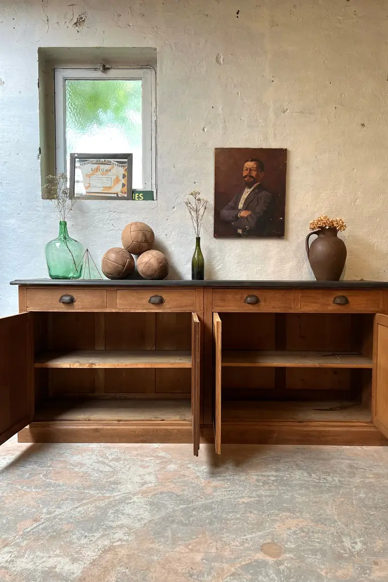 Ancien buffet en chêne Début XXème