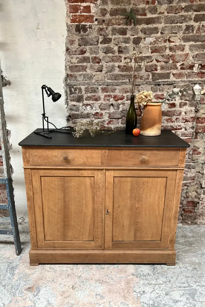 Ancien buffet en chêne Début XXème