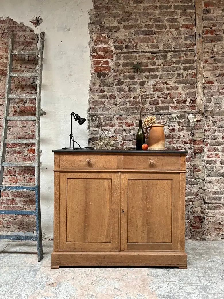 Ancien buffet en chêne Début XXème