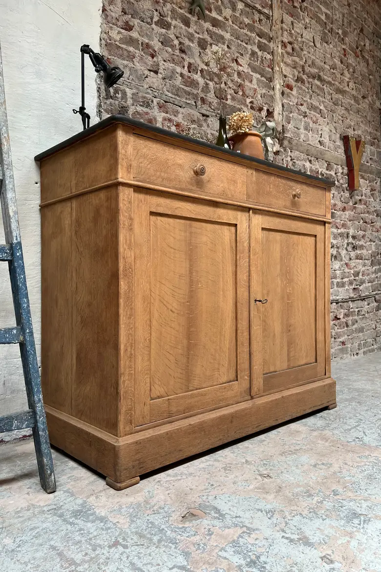 Ancien buffet en chêne Début XXème